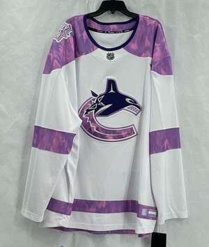 Fanatics Vancouver Canucks Hockey Fights Cancer Jersey Size 4XL